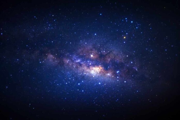 shutterstock_2459236999.jpg featured image Starry night sky with bright Milky Way galaxy