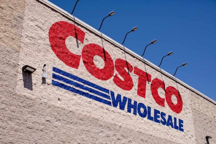 shutterstock_2507770413.jpg Costco Wholesale