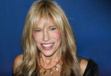 Carly Simon Vanishes — The Real Reason Carly Simon, 83, Reveals Secret Parkinson's and Cancer Battle