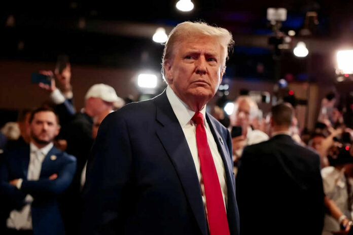 shutterstock_2549626775 Donald Trump